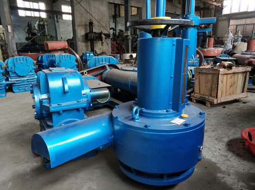 刮泥機專用蝸輪減速機